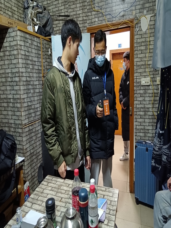 Ljem_1669872970422095782.jpg 1.jpg