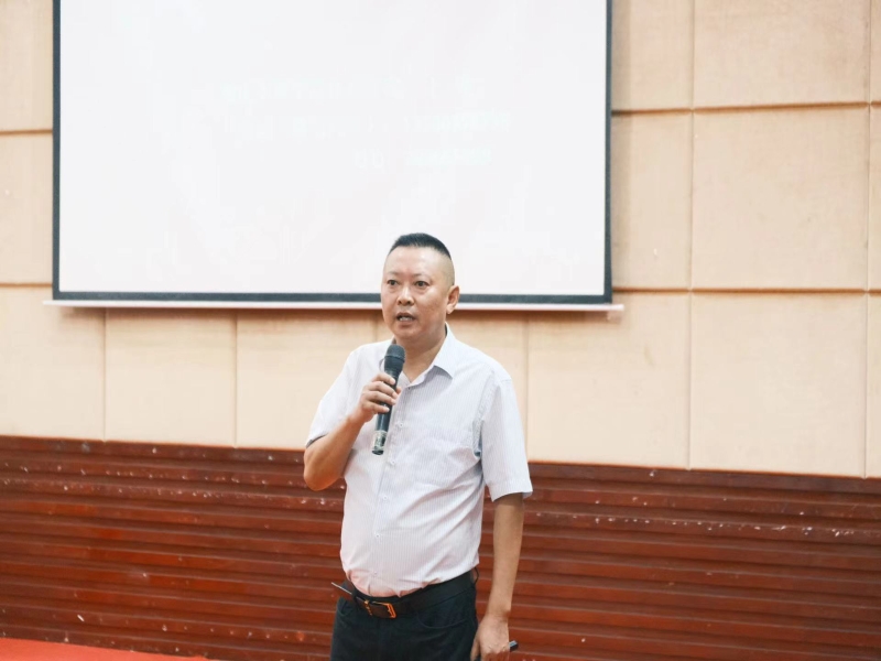 Aeov_1725876930343021027.jpg 规章制度教育.jpg