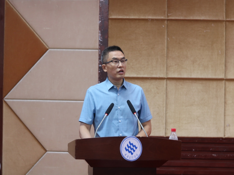 NbPM_1725876707456044809.jpg 教师代表讲话.jpg