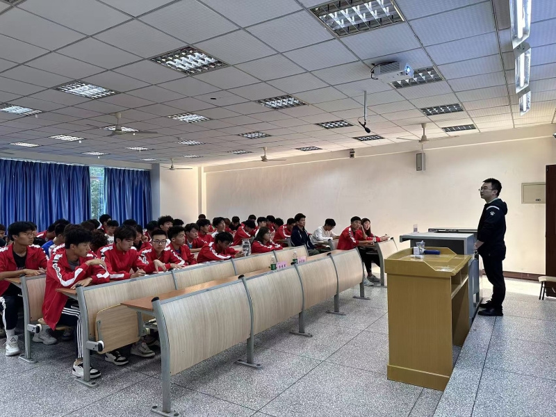 VWtH_1730686983916082366.jpg 0.jpg